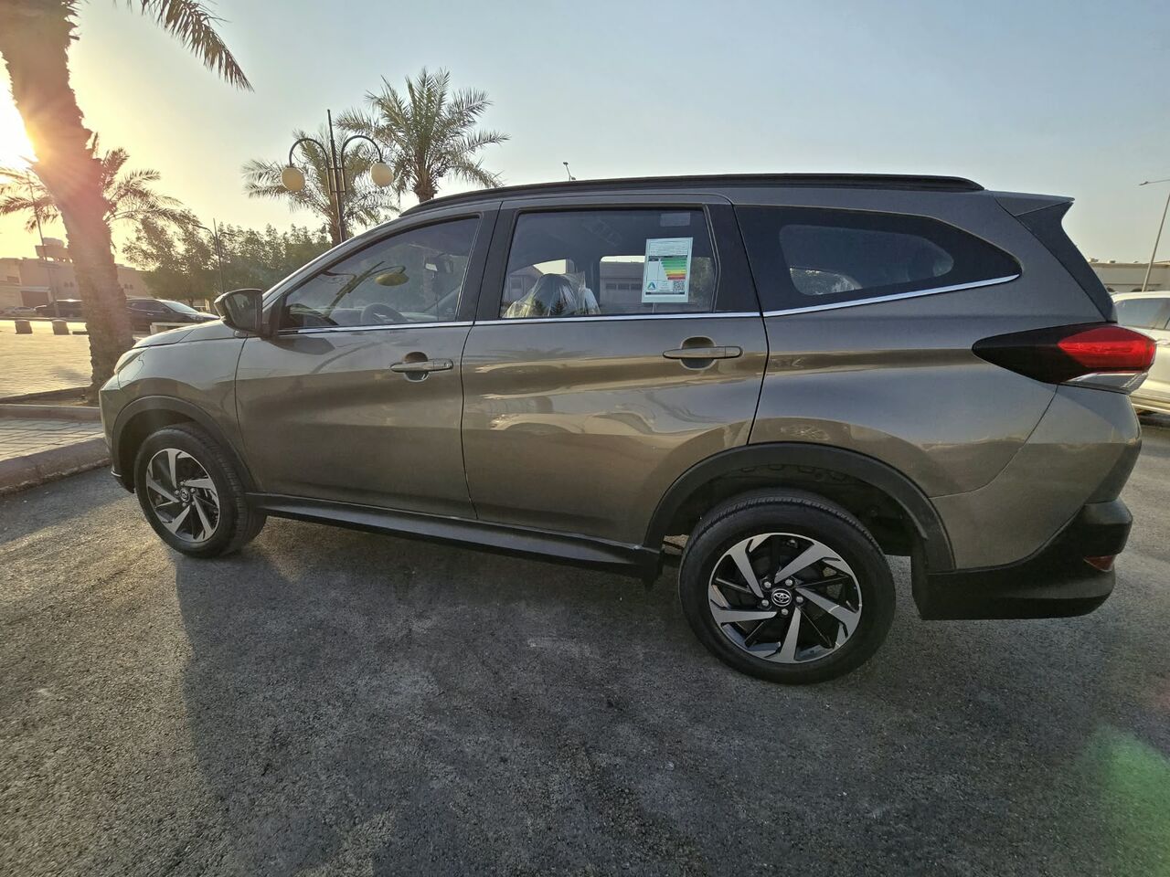 Riyadh, Vehicles, Cars & Trucks , SAR 45000,  Toyota Rush,  2023,  Automatic,  137000 KM,