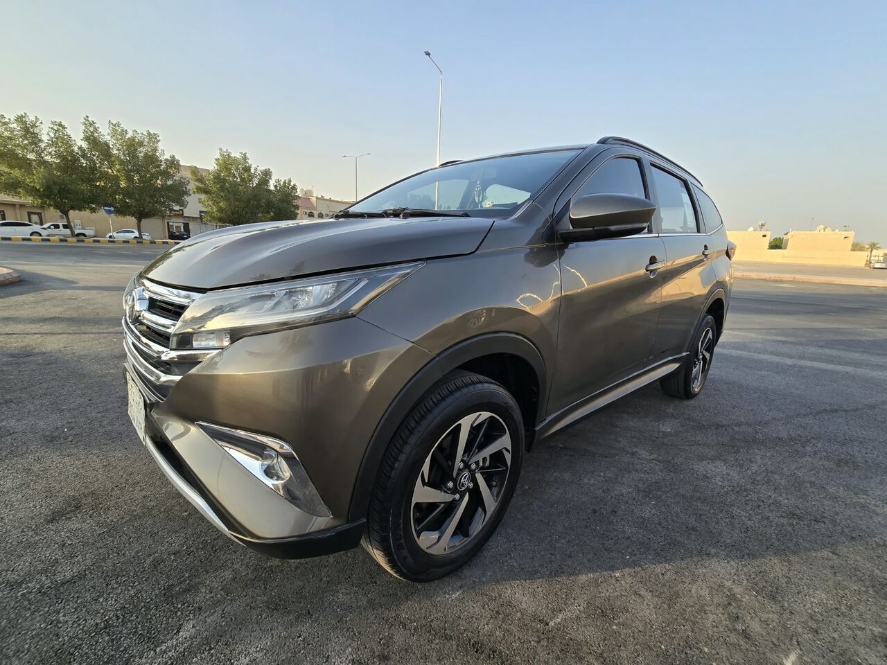 Riyadh, Vehicles, Cars & Trucks , SAR 45000,  Toyota Rush,  2023,  Automatic,  137000 KM,