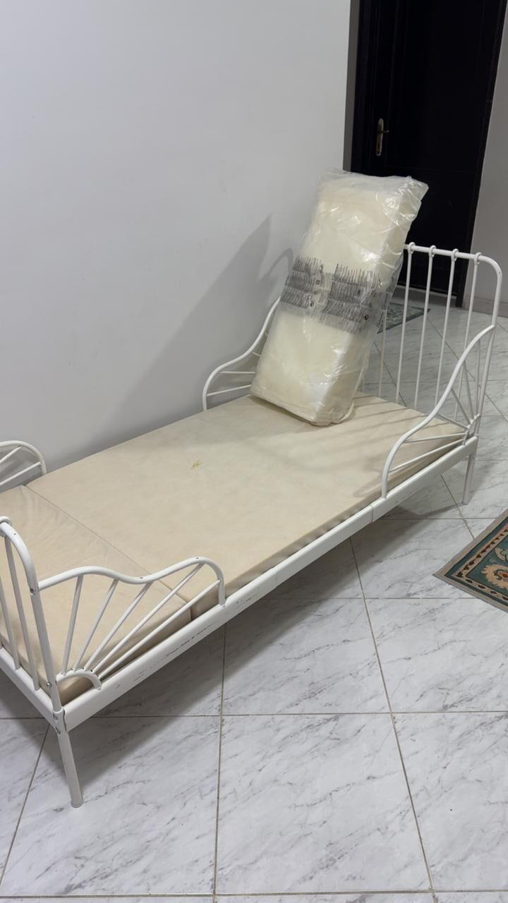 Tabuk City, Furniture, SAR 350,  Used Baby Crib For Sale In Excellent Condition