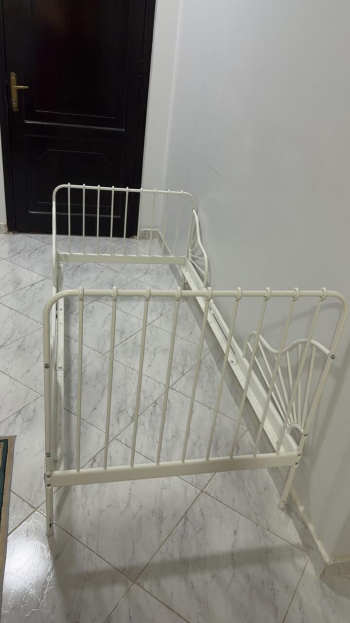 Tabuk City, Furniture, SAR 350,  Used Baby Crib For Sale In Excellent Condition