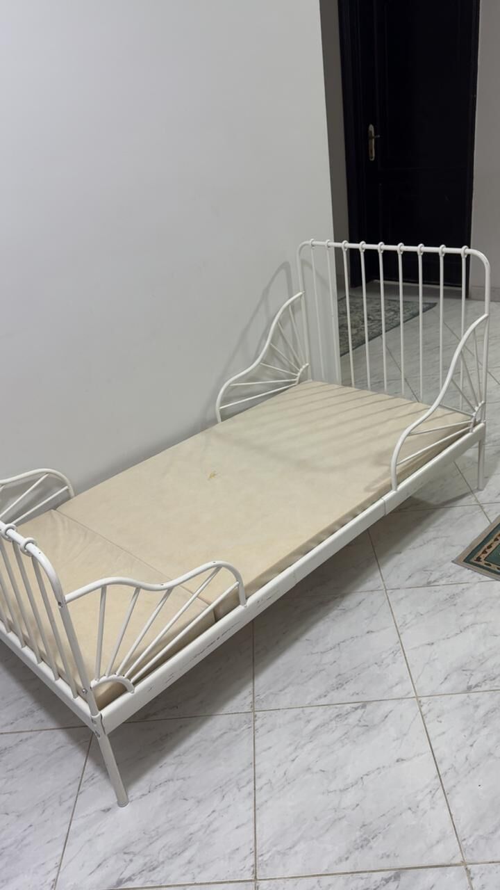 Tabuk City, Furniture, SAR 350,  Used Baby Crib For Sale In Excellent Condition