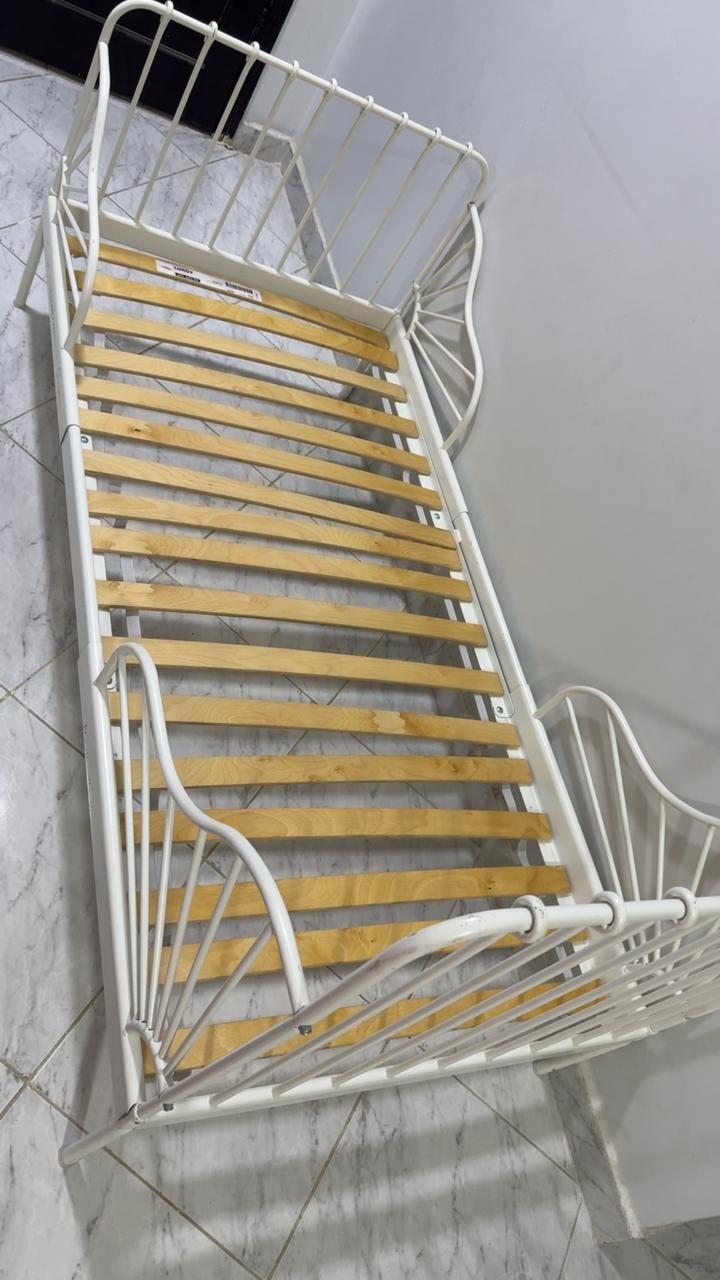 Tabuk City, Furniture, SAR 350,  Used Baby Crib For Sale In Excellent Condition