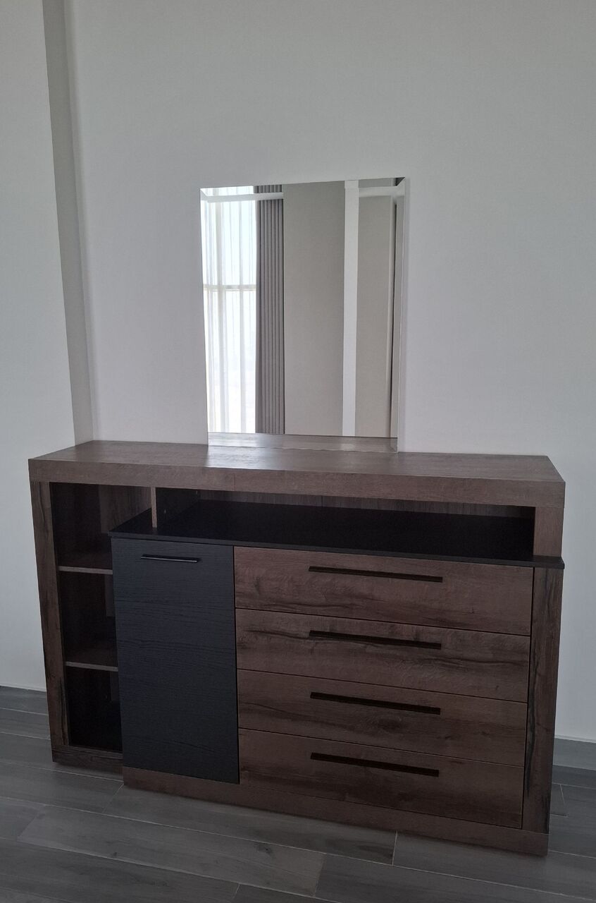 Al Sulaymaniyyah, Furniture, SAR 1250,  Large Dressing Table With Mirror