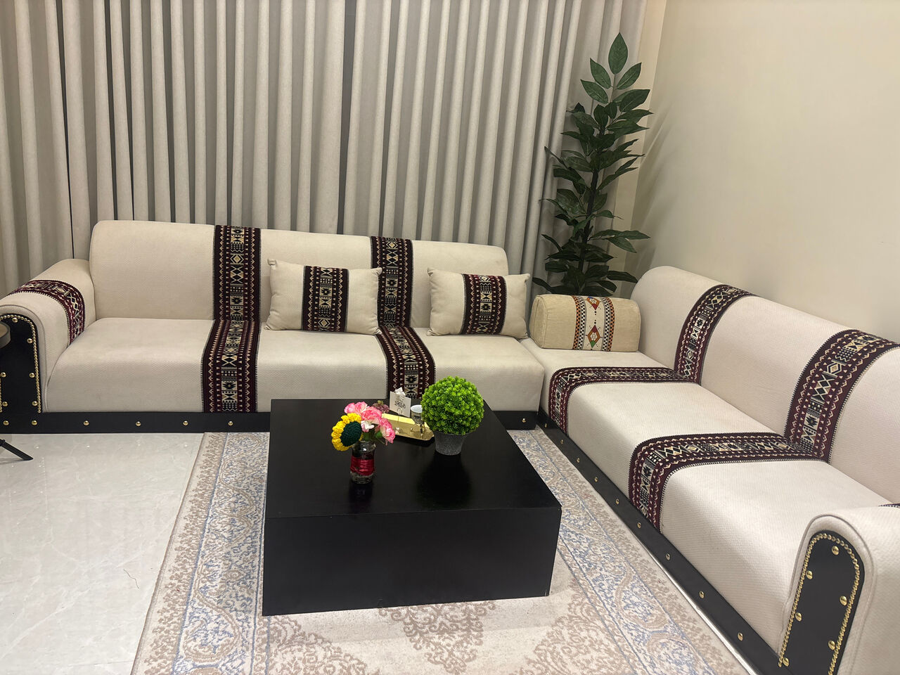 Dhahrat Laban, Furniture, SAR 1000,  Brand New Majlis Sofa For Sale.