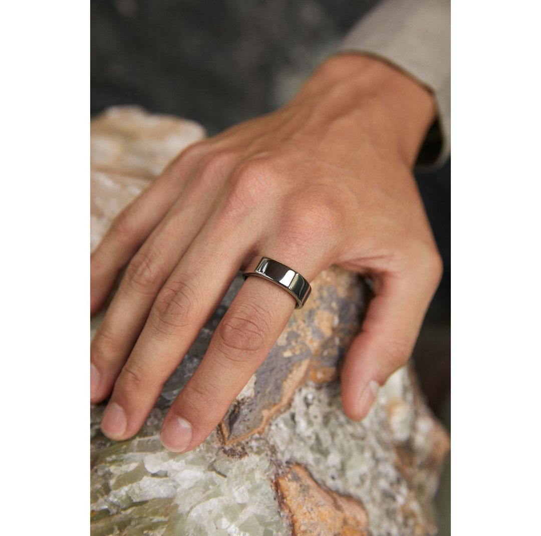 Riyadh, Mobile Phones, SAR 900,  Oura Ring Gen3 Heritage Silver Size 10 Set Brand-New Sealed Boxed