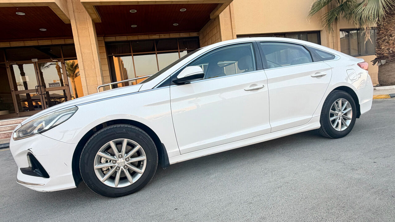 Riyadh, Vehicles, Cars & Trucks , SAR 37,  Hyundai Sonata,  2019,  Automatic,  207000 KM,    For Sale