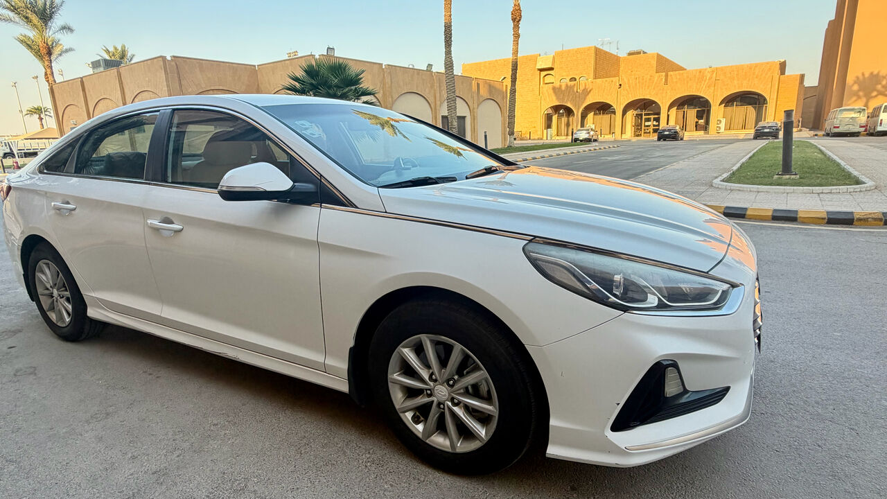 Riyadh, Vehicles, Cars & Trucks , SAR 37,  Hyundai Sonata,  2019,  Automatic,  207000 KM,    For Sale