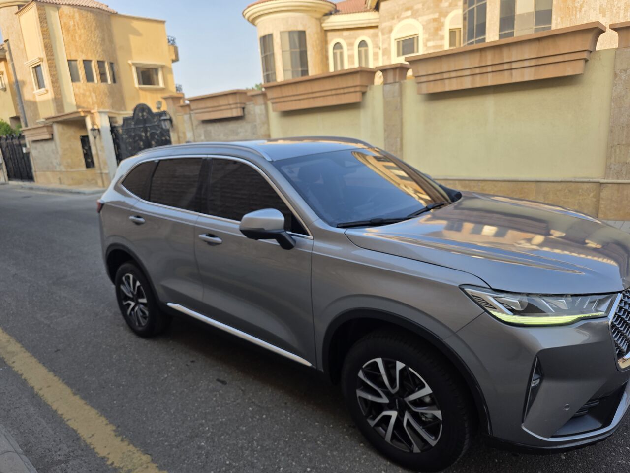 Khobar, Vehicles, Cars & Trucks , SAR 49000,  Haval H6,  2022,  Automatic,  93000 KM,    Mid Option Family Used Suv