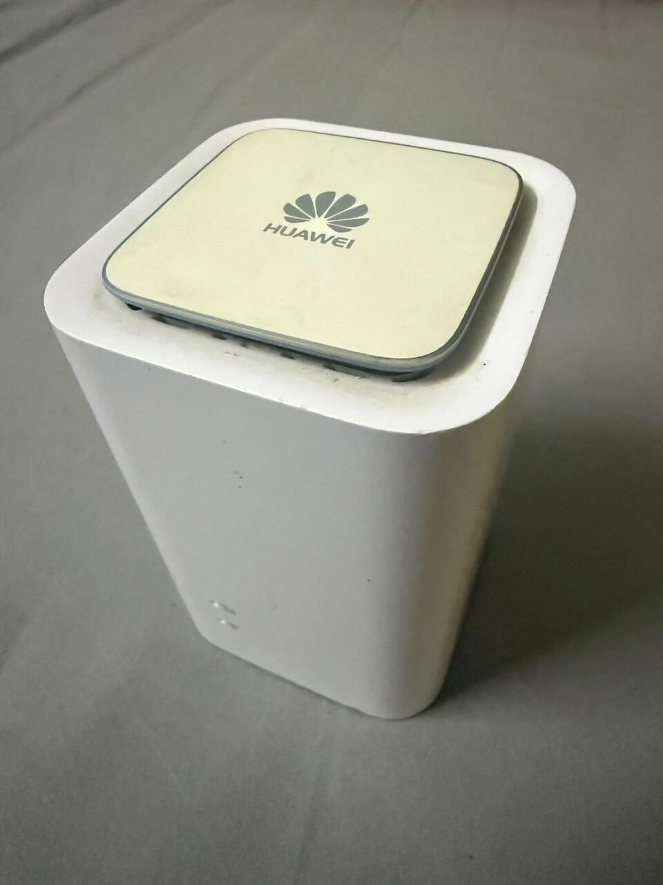 Umm Al Hamam, Electronics, SAR 150,  Wi-Fi Router - Huawei 4G LTE Cube Router E5180h-936 For Sale