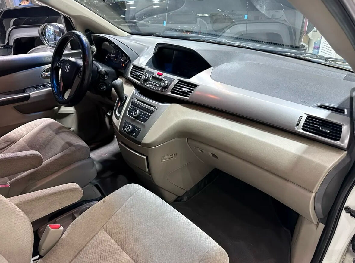 Khobar, Vehicles, Cars & Trucks , SAR 19000,  Honda Odyssey,  2014,  Automatic,  330000 KM,