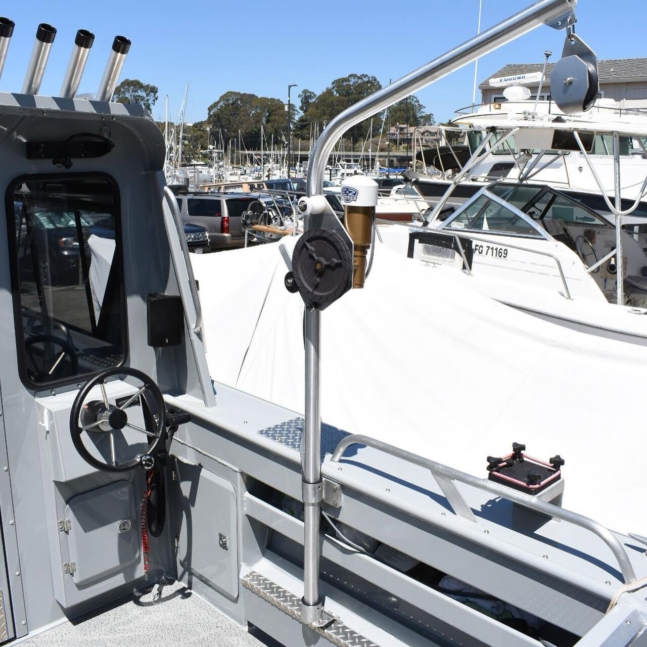 New York, Electronics, Spend More Time Fishing, Less Time Pulling!