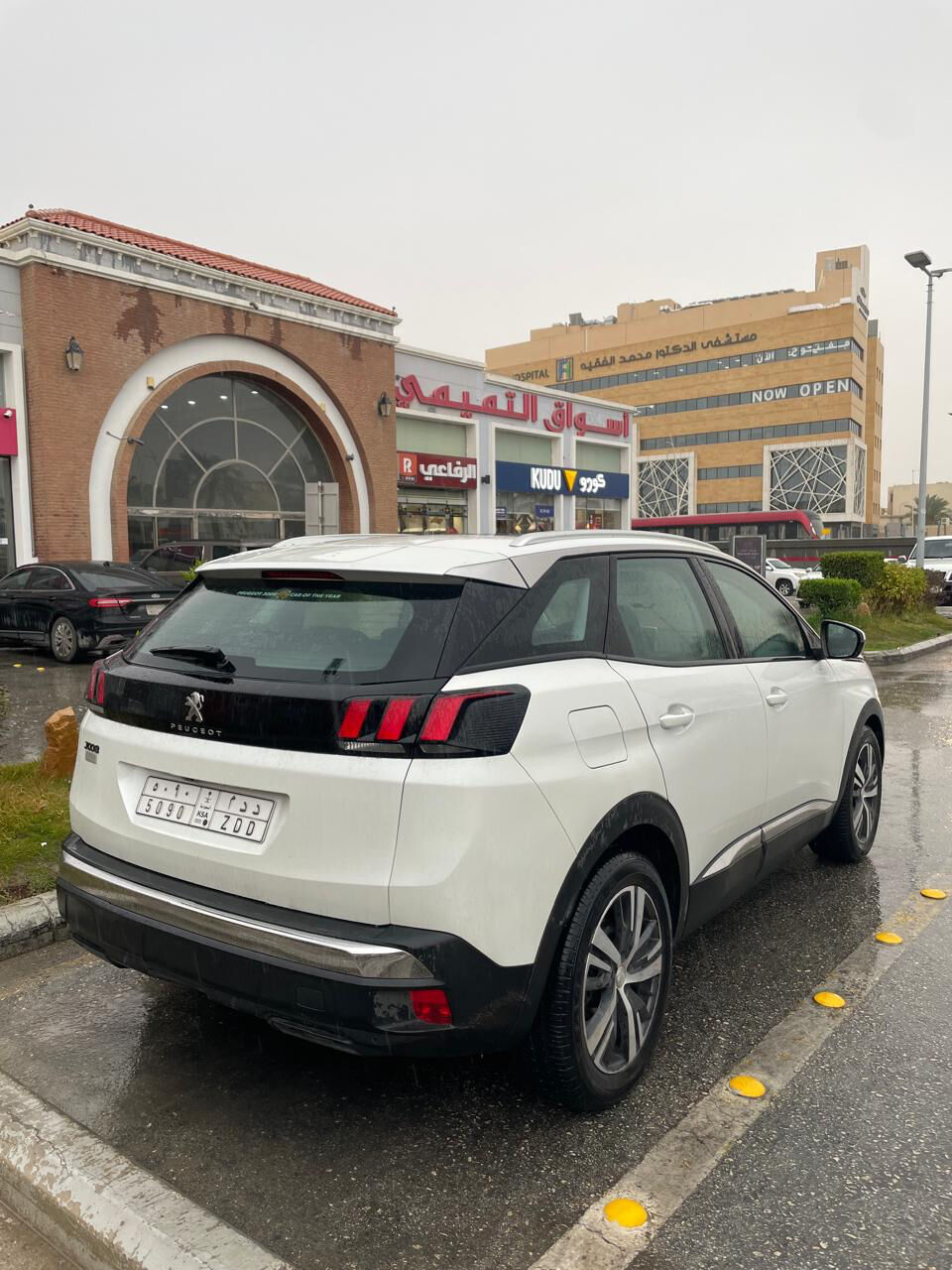 Riyadh, Vehicles, Cars & Trucks , SAR 39000,  Peugeot 3008,  2018,  Automatic,  167 KM,   Model 2019