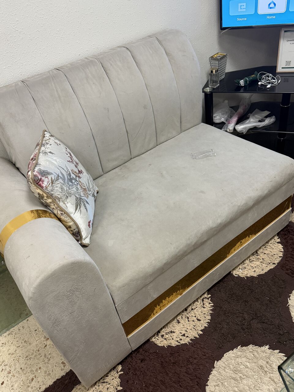 Riyadh, Household Items, SAR 1500,  43&rdquo; Full Hd Smart 4k Smart Tv, Sofa, Bed, Mujlis
