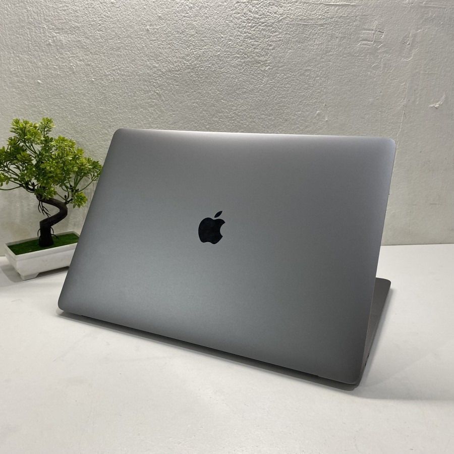 Riyadh, Computers, SAR 2750,  MacBook Pro I9 32gb Ram 500gb Ssd Look Like New