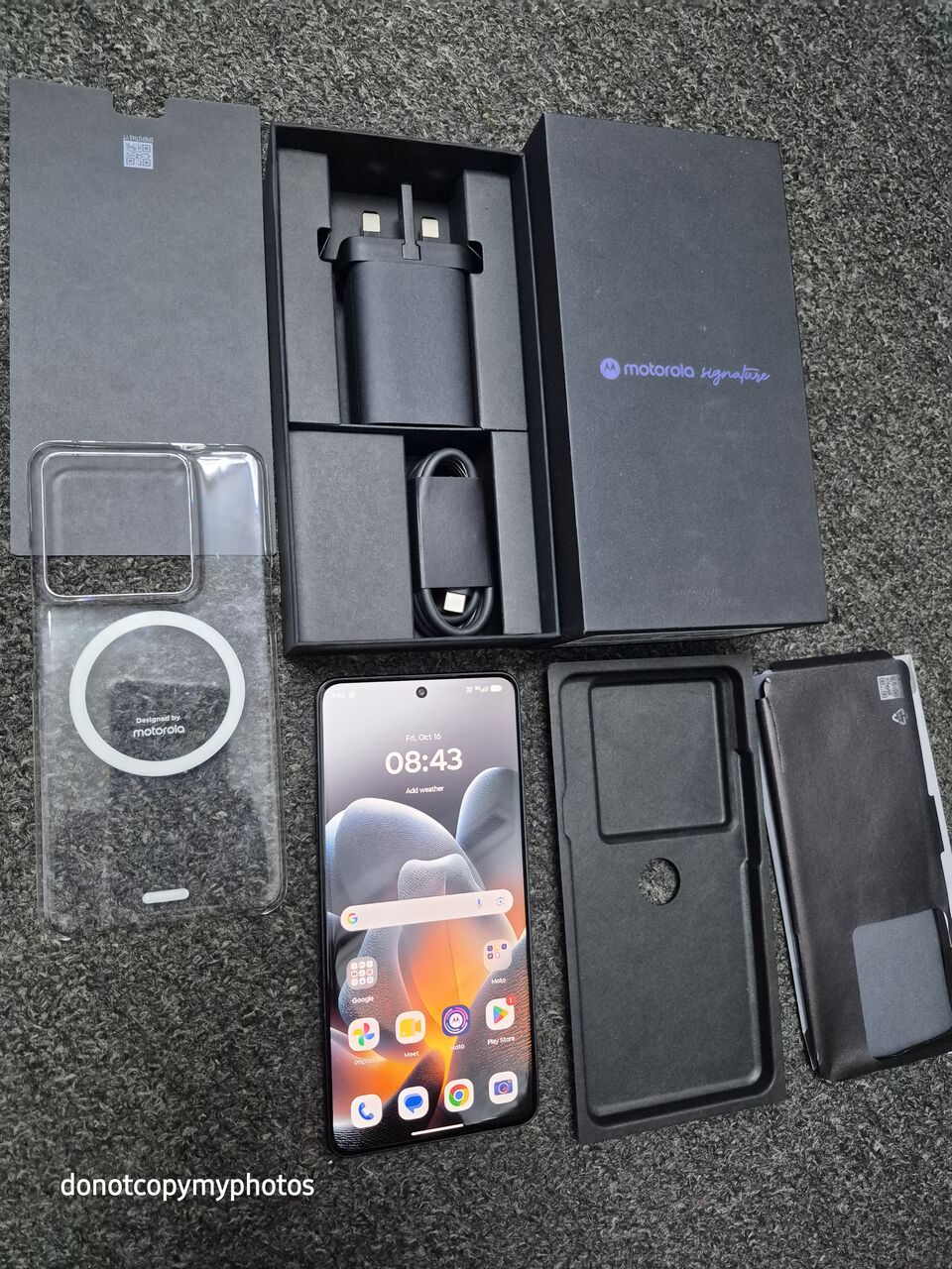 Al Rahmaniyah, Mobile Phones, SAR 2350,  Motorola Signature 16gb 512gb