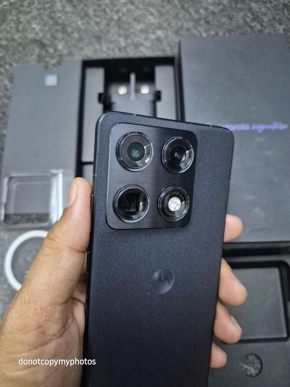 Al Rahmaniyah, Mobile Phones, SAR 2350,  Motorola Signature 16gb 512gb