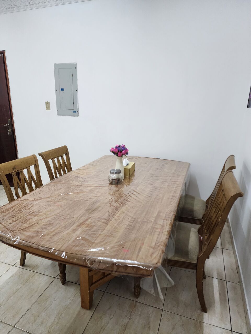Jubail, Furniture, SAR 250,  8 Seater Dining Table For Sale