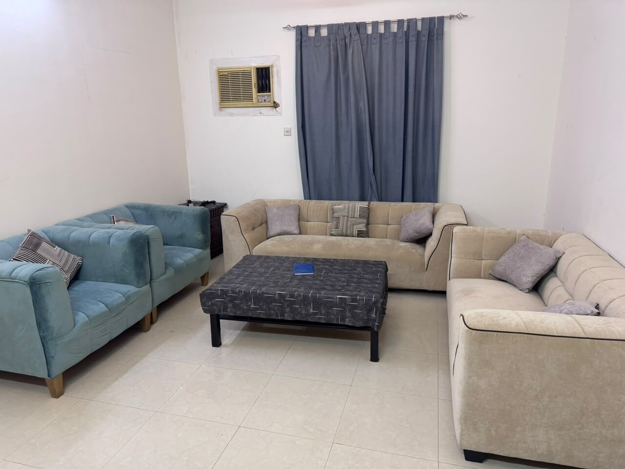 Riyadh, Furniture, SAR 600,  7 Seater Sofa Set An Excellent Condition
