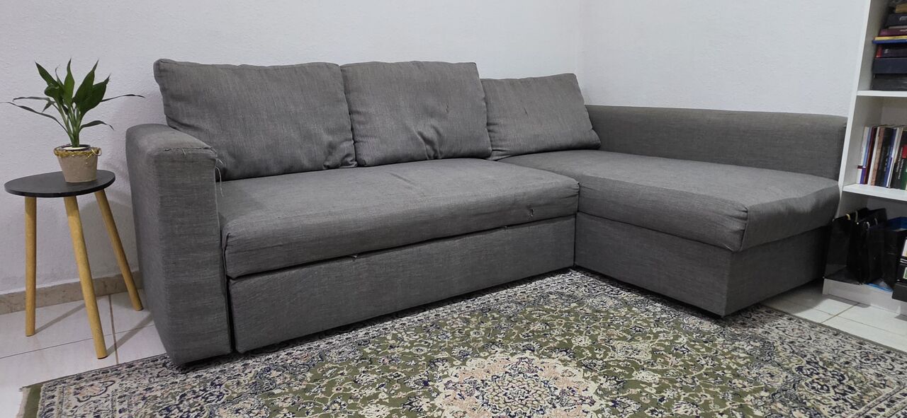 Jeddah, Furniture, SAR 450,  IKEA L-Shaped Sofa Bed  B&Aring;RSL&Ouml;V