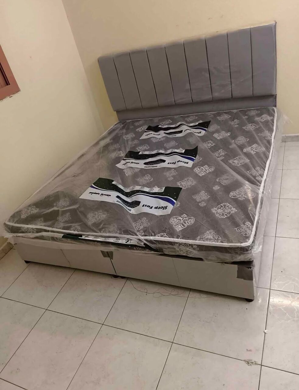 Jeddah, Furniture, SAR 550,  King Size Bed Are Available In Multiple Colors And Designs In Low Prices