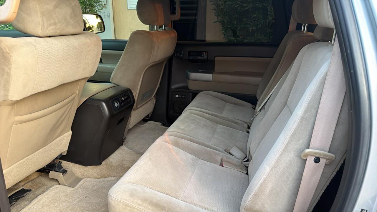 Olaya, Vehicles, Cars & Trucks , SAR 60000,  Toyota Sequoia,  2009,  Automatic,  270000 KM,