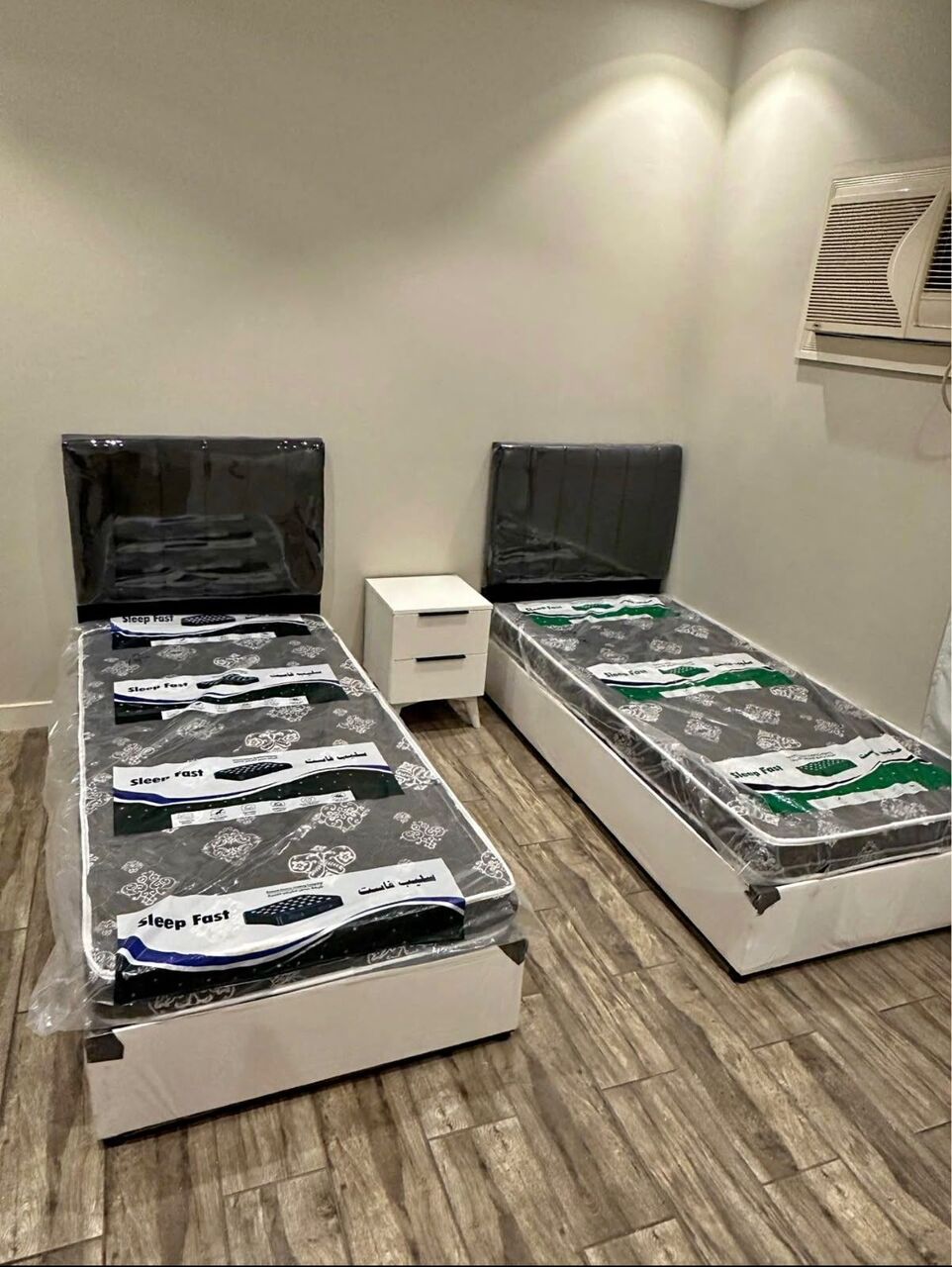 Jeddah, Furniture, SAR 300,  Single Bed Are Available In Multiple Colors And Designs In Low Prices