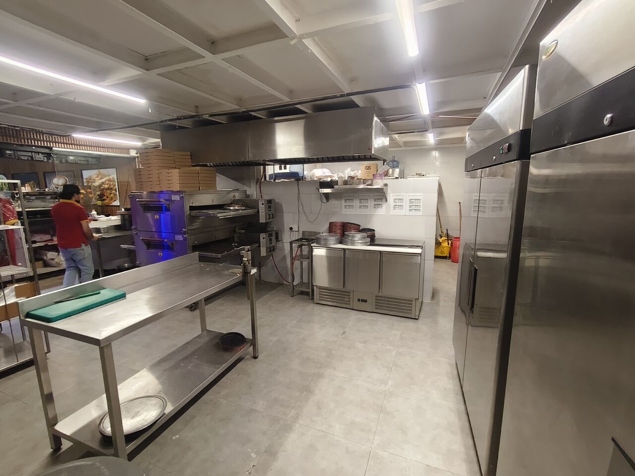 Dammam, Shops, SAR 50000,  300 Sq. Meter,  Restaurant Space & Licence For Transfer &ndash; Umar Al Khattab Street