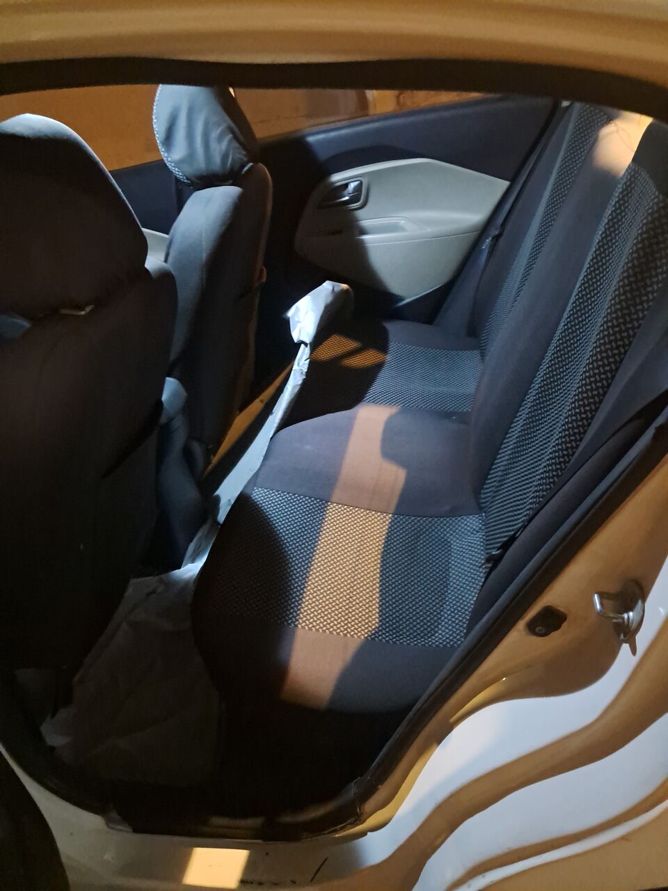 Riyadh, Vehicles, Cars & Trucks , SAR 20500,  Kia Rio,  2015,  Automatic,  215000 KM,