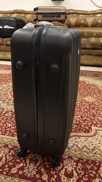 Jeddah, Clothing & Accessories, SAR 50,  Luggage Bags Medium Size