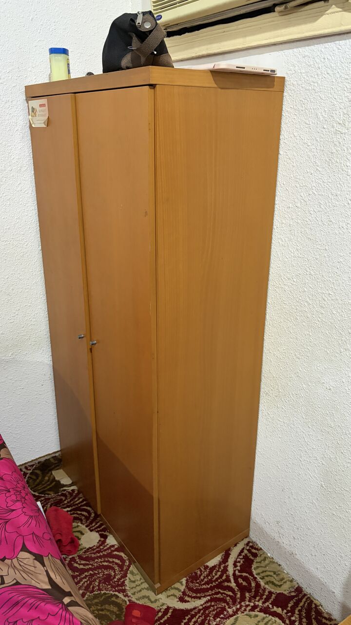 Jeddah, Furniture, SAR 90,  Medium Size BOOKs Almirante - IKEA Like Brand New