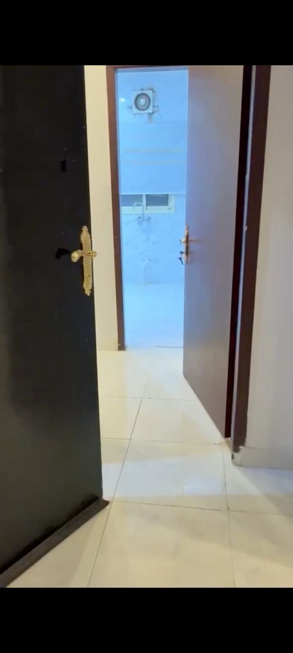 Al Saadah, Apartments, Flats, Houses & Villas, SAR 34000/year,  3 BR,  Specious Family Apartment First Floor With Large 3 Beadrooms And 2 Bath Seprate Electricit