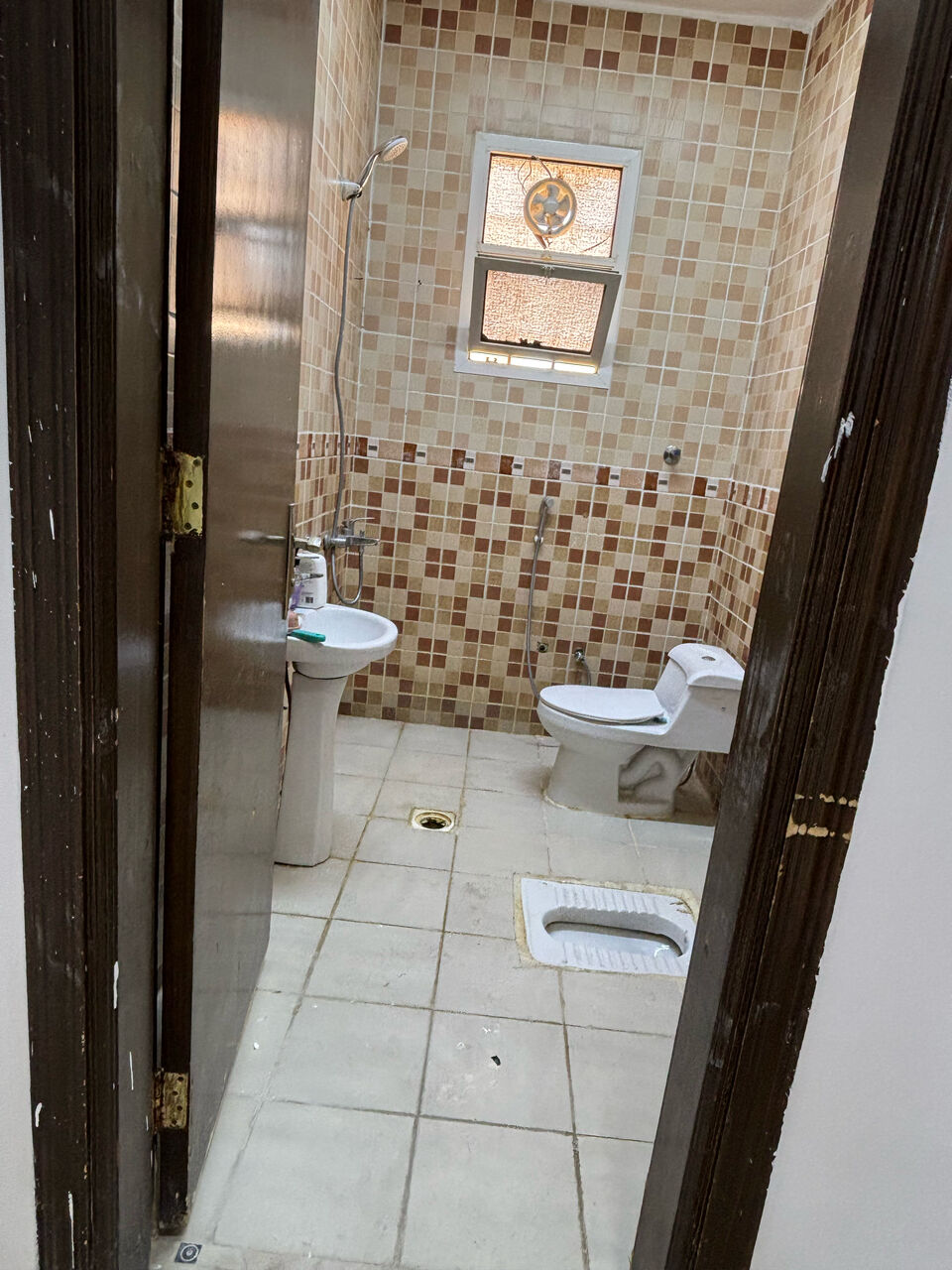 Riyadh, Apartments, Flats, Houses & Villas, SAR 1500/year,  2 BR,  Room Rent Family