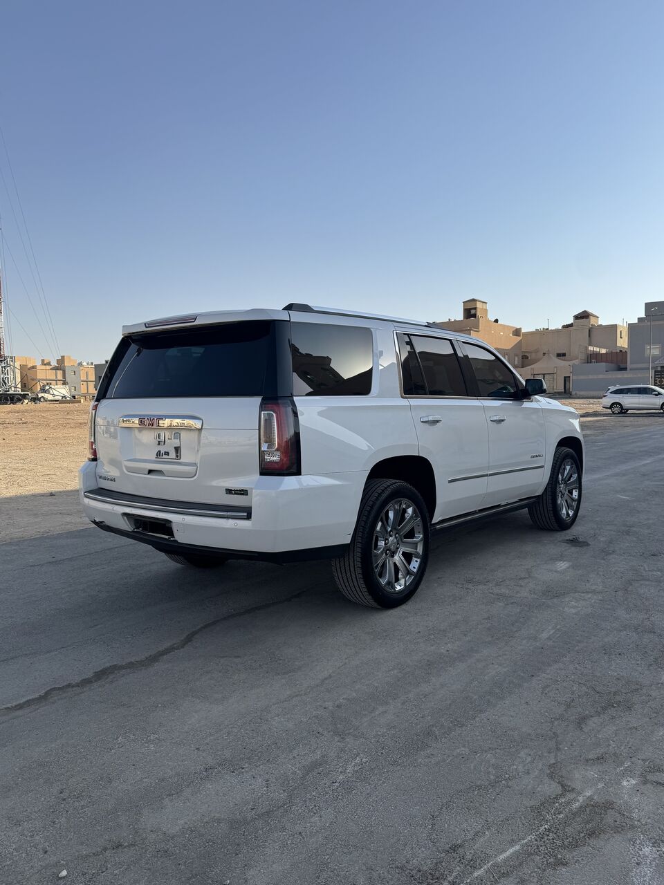 Riyadh, Vehicles, Cars & Trucks , SAR 80000,  GMC Yukon Denali,  2016,  Automatic,  450 KM,  Riyadh