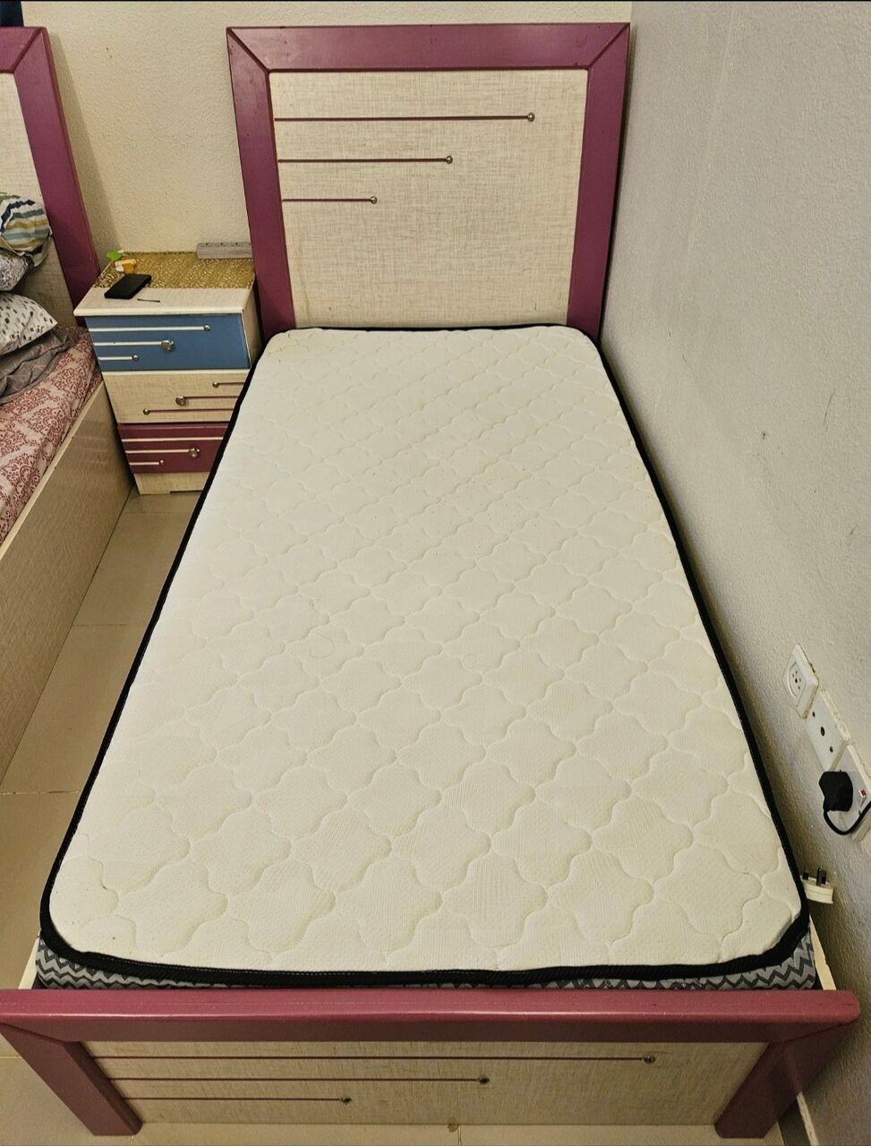 Riyadh, Furniture, SAR 150,  Single Beds / Night Stand / Shelf / Rack / BBQ Grill