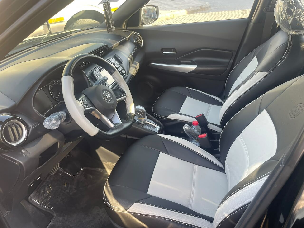Al Wizarat, Vehicles, Cars & Trucks , SAR 32000,  Nissan Kicks,  2019,  Automatic,  99600 KM,   For Sell