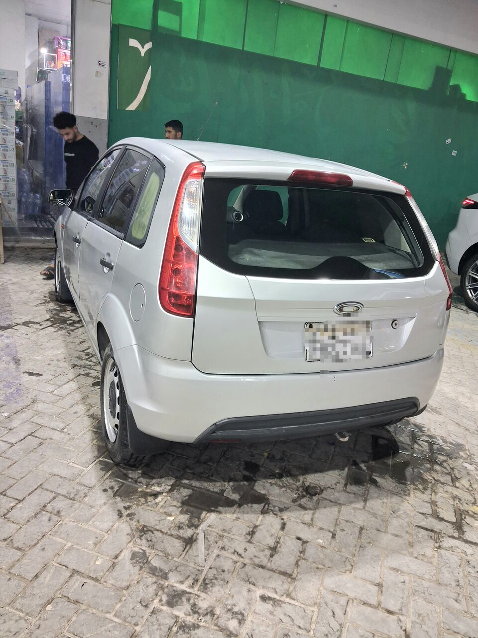 Riyadh, Vehicles, Cars & Trucks , SAR 9000,  Ford,  2011,  Manual,  300000 KM,   Fego