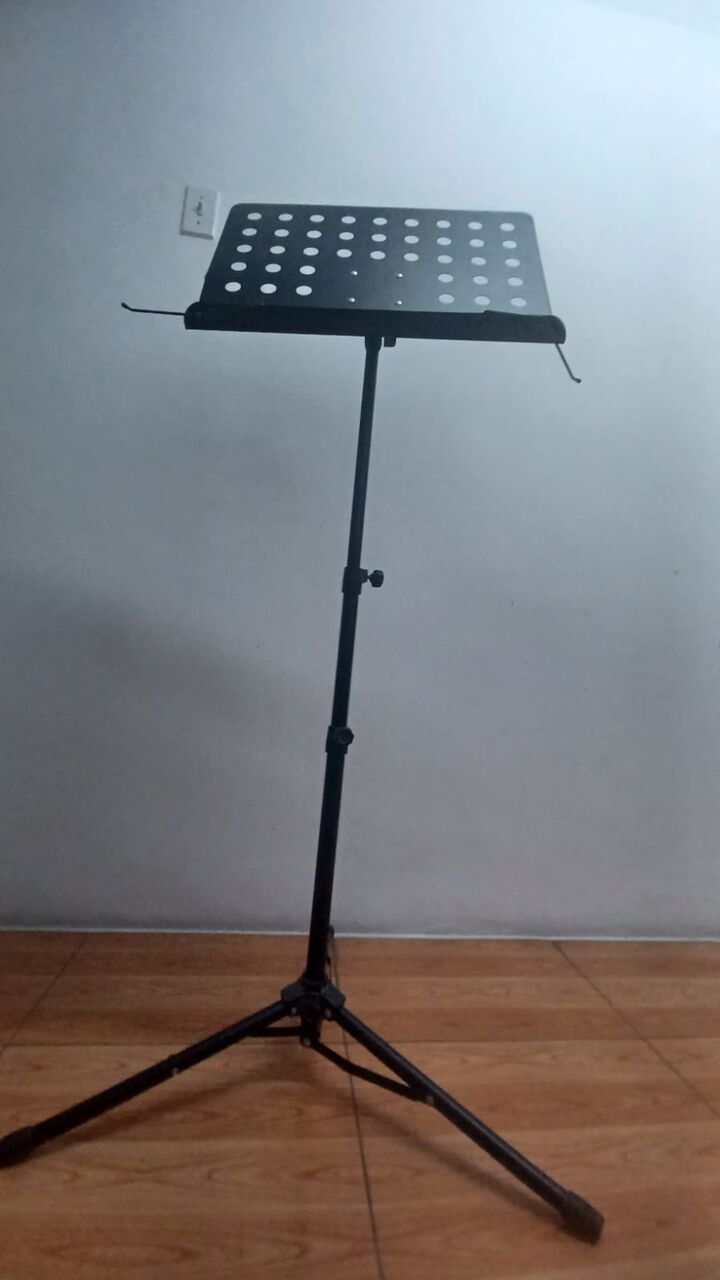 Khobar, Furniture, SAR 25,  Metal Podium Stand