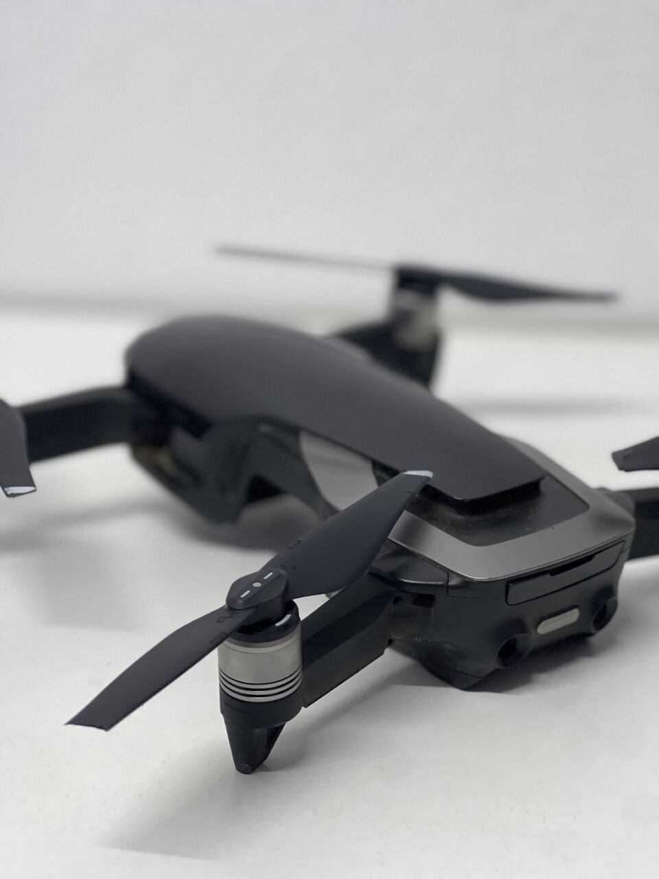 Al Naseem, Photo & Video, SAR 2500,  I Would Like To Sell My Dji Mavic Air Drone Combo