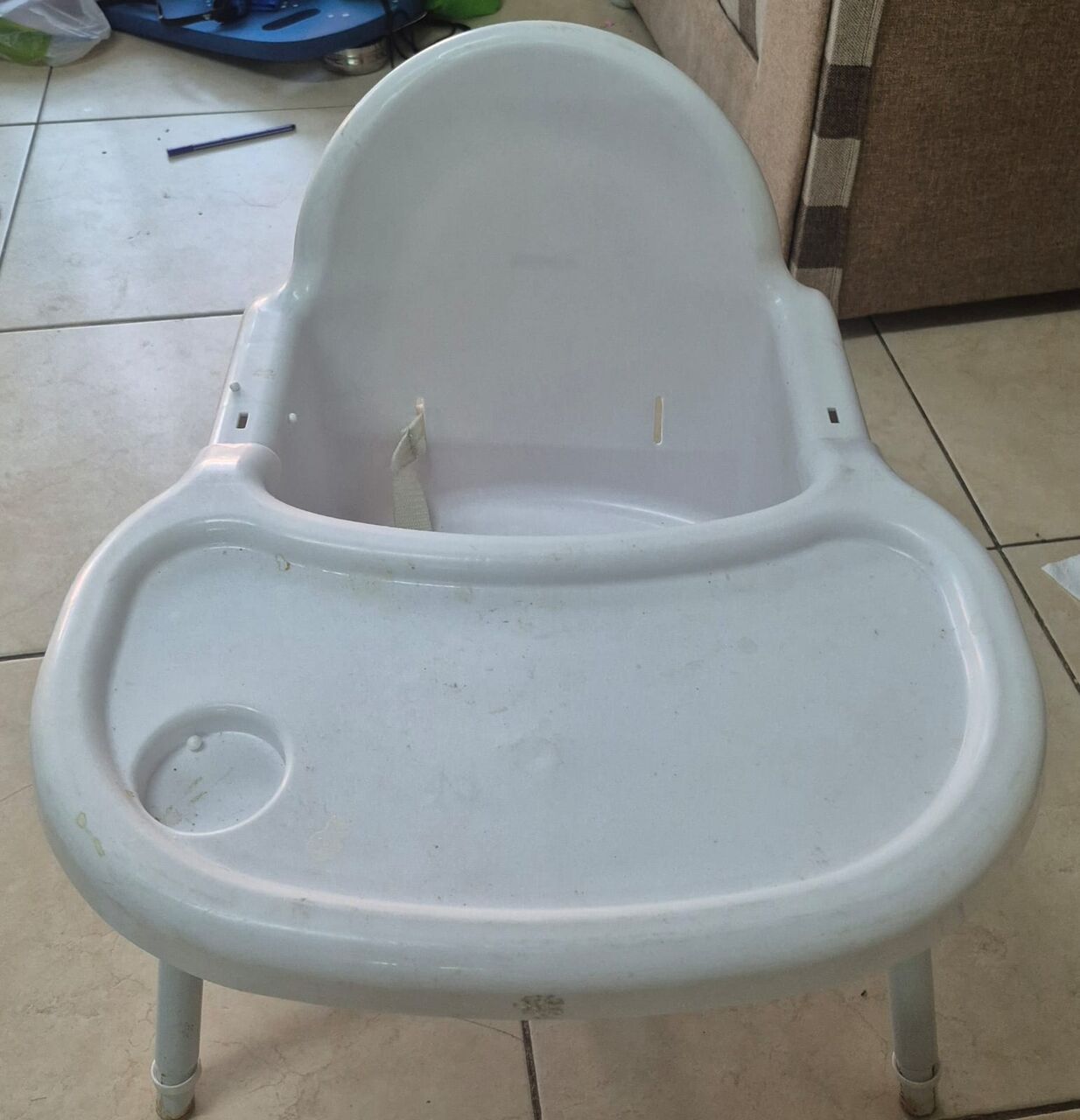 Al Yarmouk, Furniture, SAR 100,  For Sale - Doble Bed/Single Seater Sofa/TV Cabinet/ Baby Chair / Baby Stroller / Baby Crib