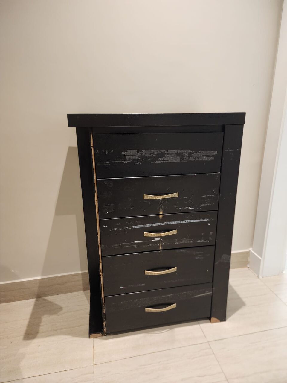 Riyadh, Furniture, SAR 800,  Complete Bedroom Set For Sale &ndash; King Size   Riyadh