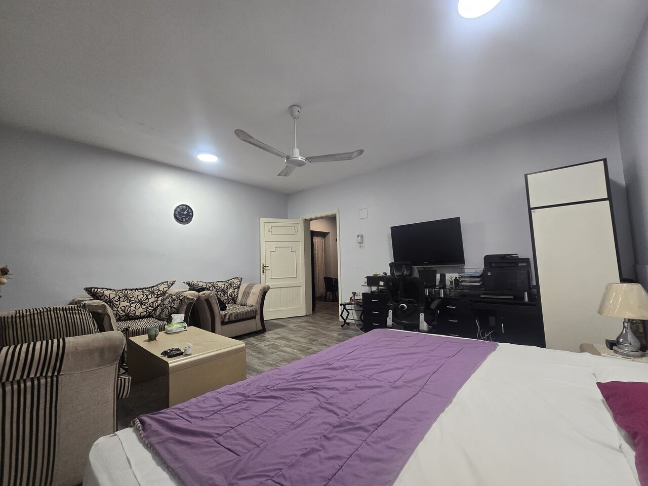 Jeddah, Bedspace For Rent, SAR 650/month,  SHARED ROOM AVAILABLE FOR 650 INCLUDING ELECTRICITY AND INTERNET