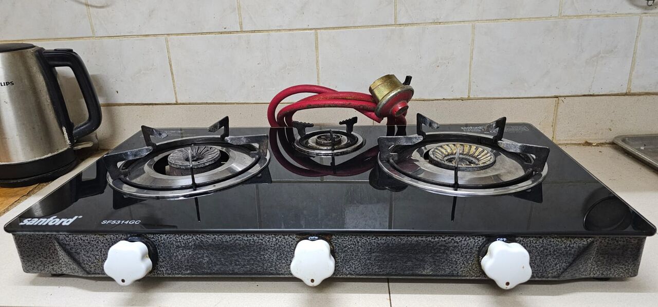 Al Malaz, Appliances, SAR 150,  Gas Stove With Auto Ignition For Sale