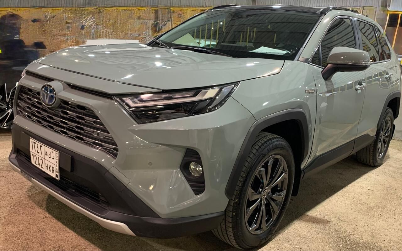 Riyadh, Vehicles, Cars & Trucks , SAR 105000,  TOYOTA RAV4 HYBRID,  2024,  Automatic,  40000 KM,  FULL OPTION PANORAMIC SUNROOF F