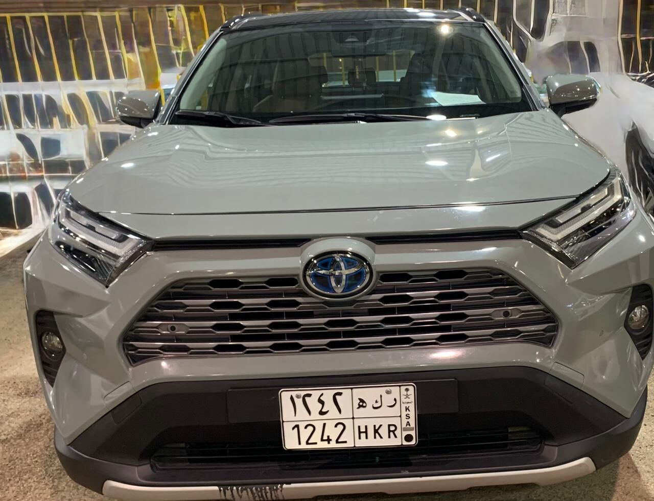 Riyadh, Vehicles, Cars & Trucks , SAR 105000,  TOYOTA RAV4 HYBRID,  2024,  Automatic,  40000 KM,  FULL OPTION PANORAMIC SUNROOF F
