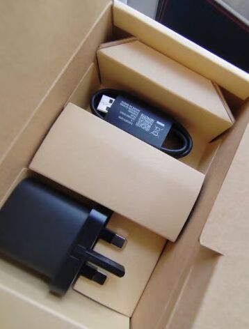 Riyadh, Mobile Phones, SAR 300,  Motorola GO5 With Box
