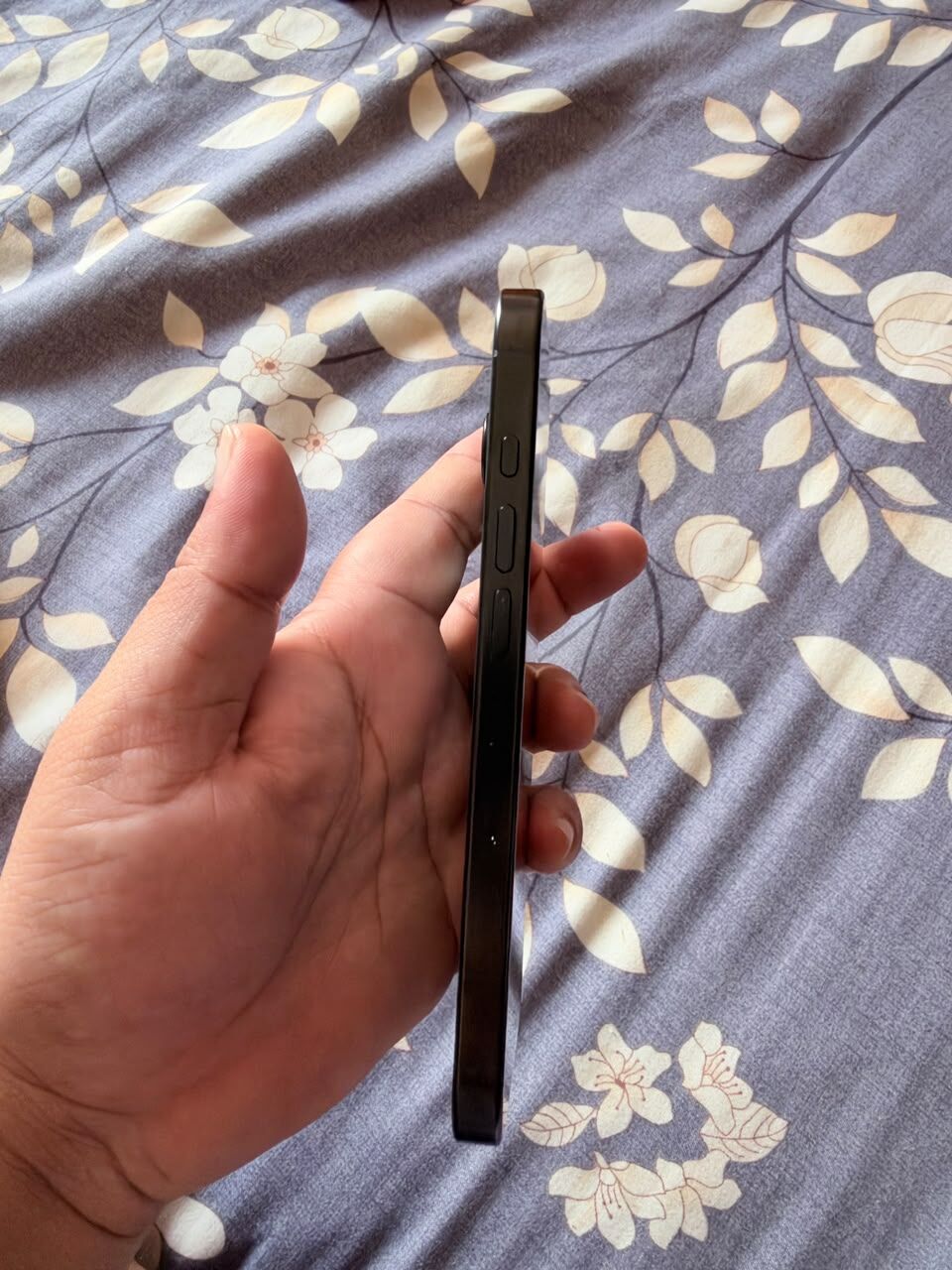 Jeddah, Mobile Phones, SAR 3400,  IPhone 16 Pro Black 256 Gb Still Under Warranty In An Excellent Condition With 91% Battery