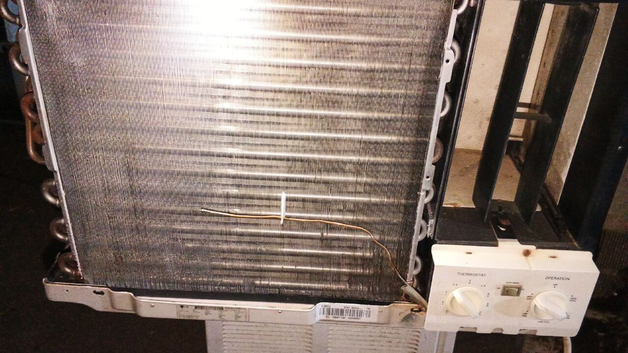 Al Aziziyah, Air Conditioners, SAR 650,  Very Good Condition Aircon For Sale