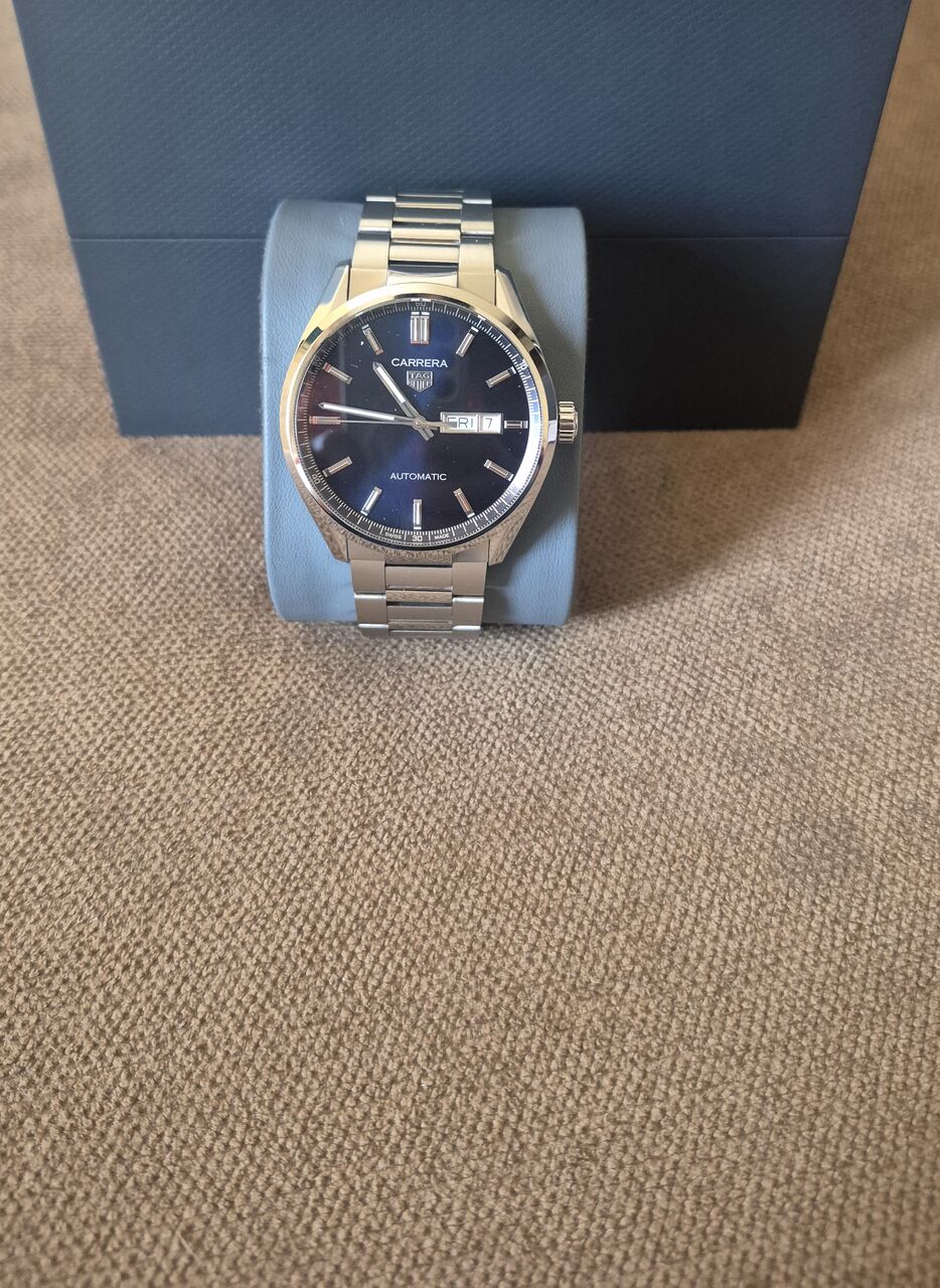 Jeddah, Watches, SAR 7500,  Tag Heuer Calibre 5, Day-date, Blue Dial With International Warranty