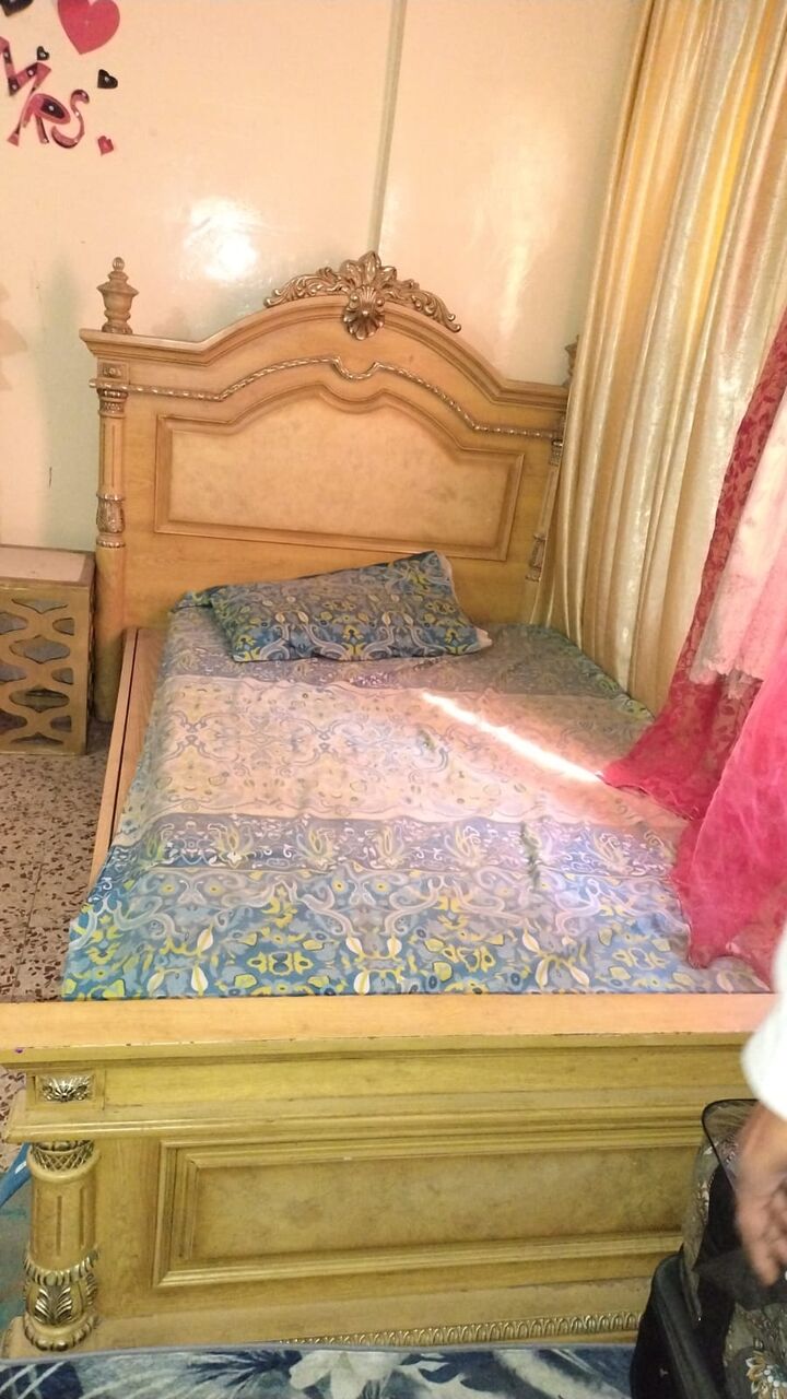 Madinah, Furniture, SAR 800,  I Have 2 Single Beds With Wardrobe For Sale.