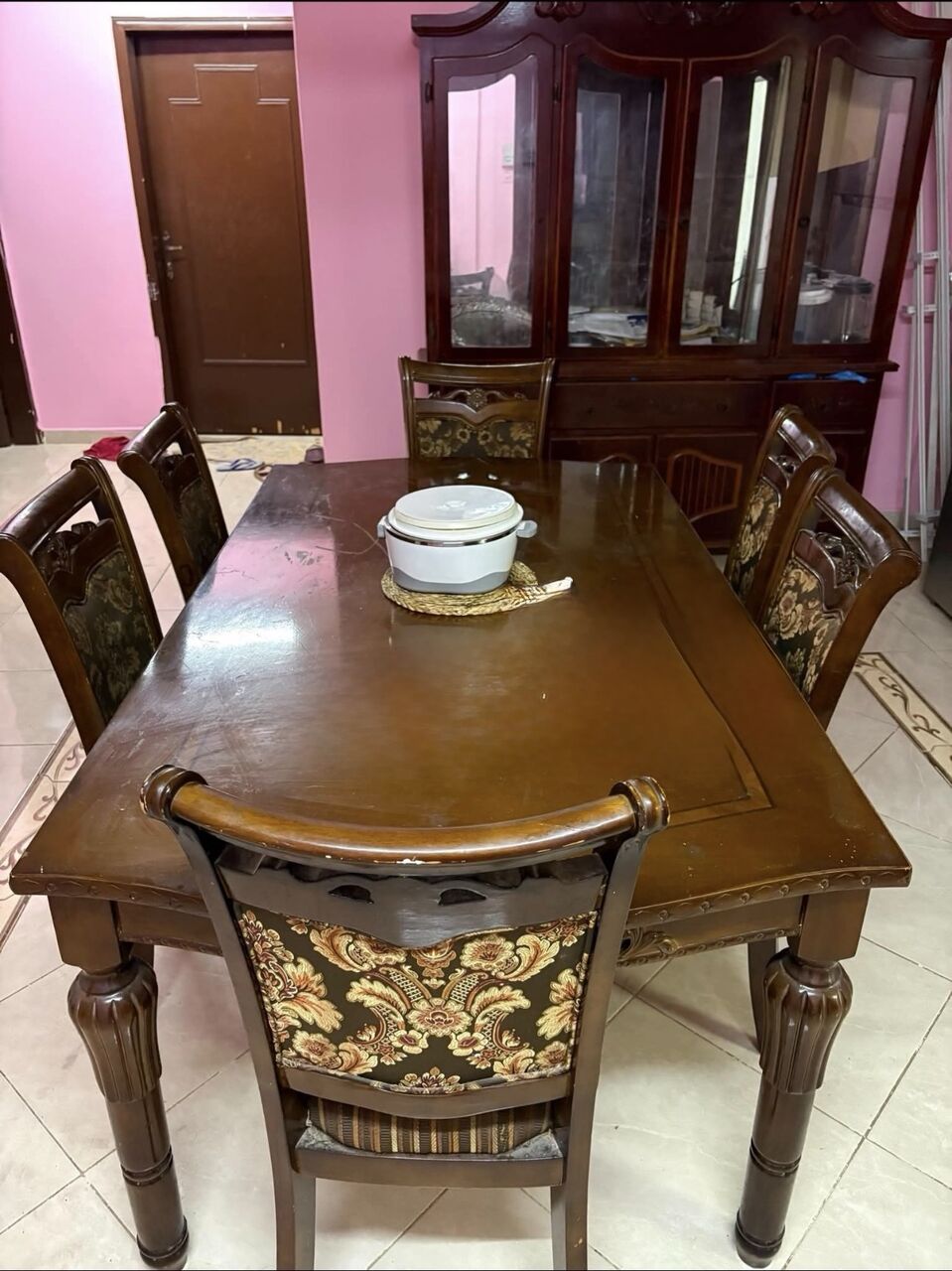 Dammam, Furniture, SAR 850,  Dining Table, Crockery Showcase Hutch( دولاب أواني), Ikea TV Stand
